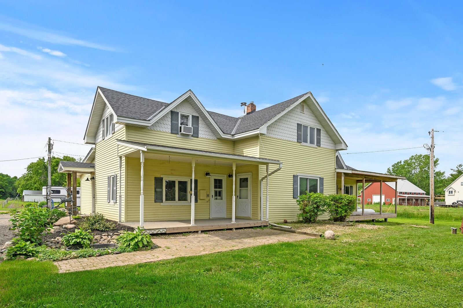 Property Photo: 5095 Harff Road MN 55357