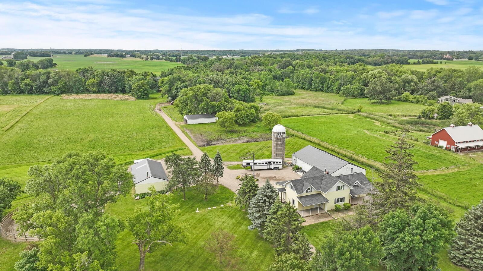 Property Photo: 5095 Harff Road MN 55357