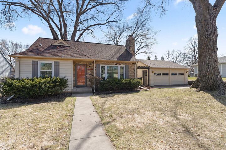 Property Photo:  5037 Oxford Avenue  MN 55436 