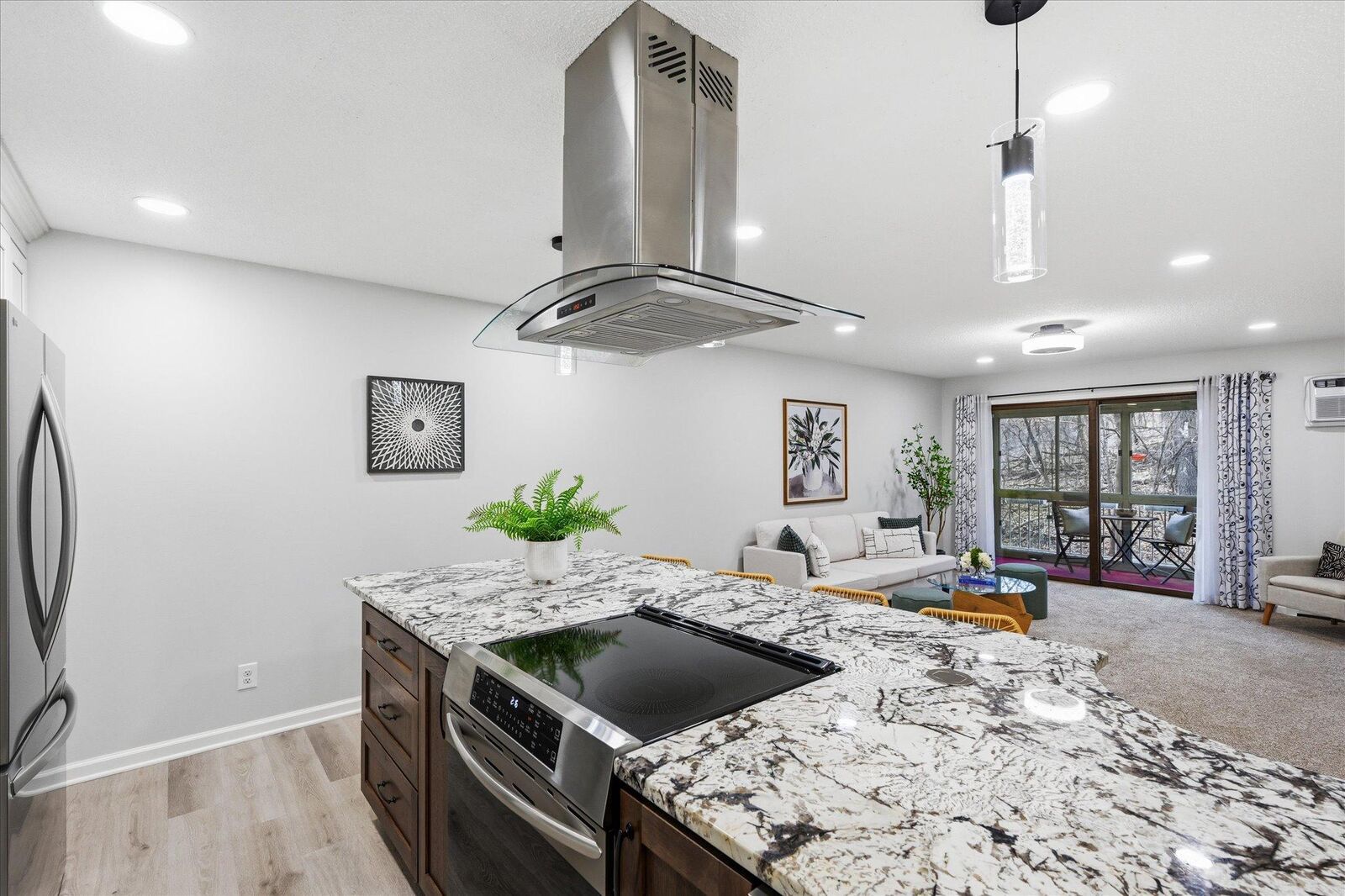 Property Photo:  135 Viking Drive E 104  MN 55117 