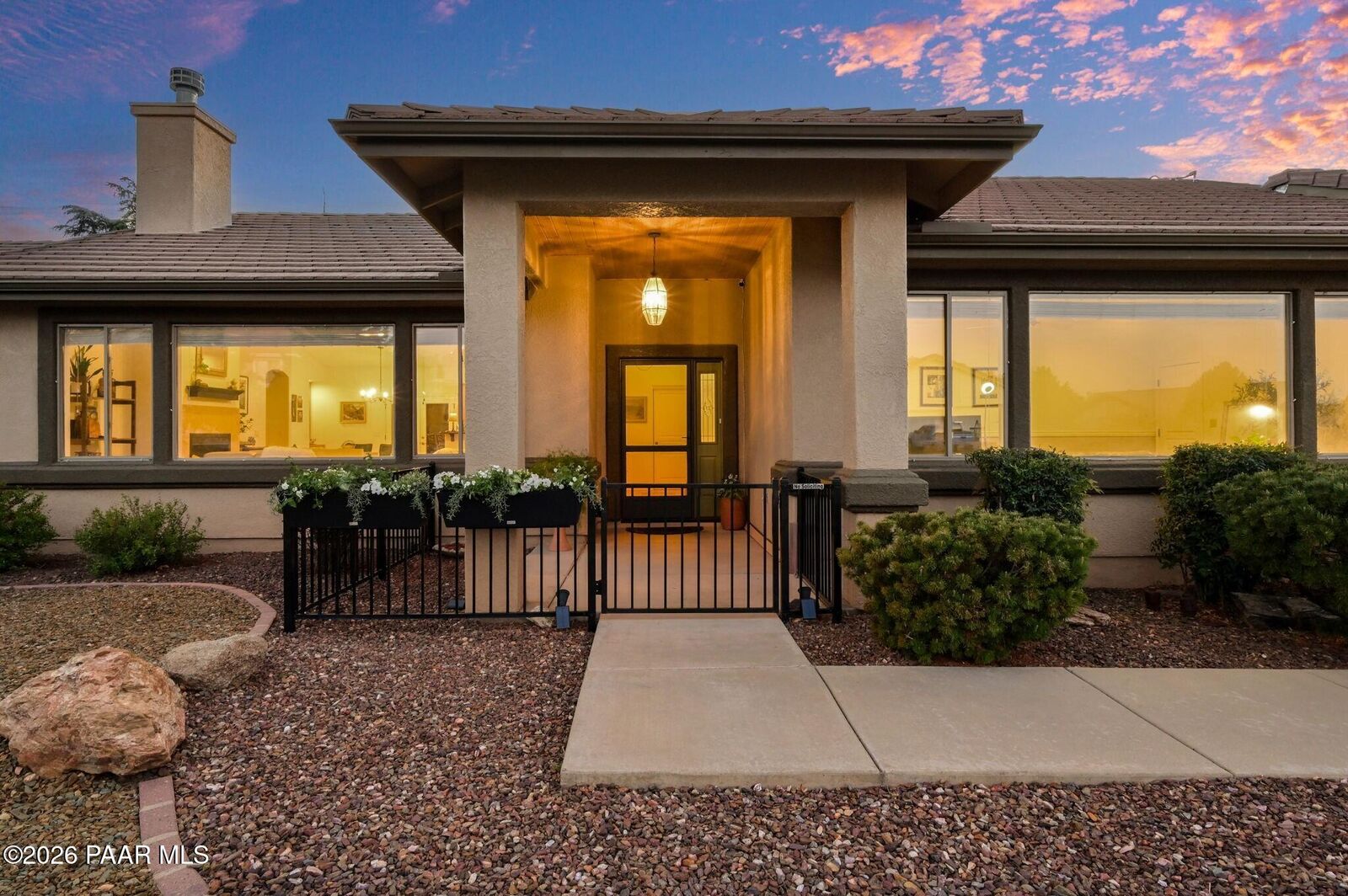 Property Photo:  5562 Lemonmint Ln Lane  AZ 86305 