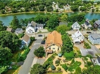 Property Photo:  457 Washington St 2  MA 01930 