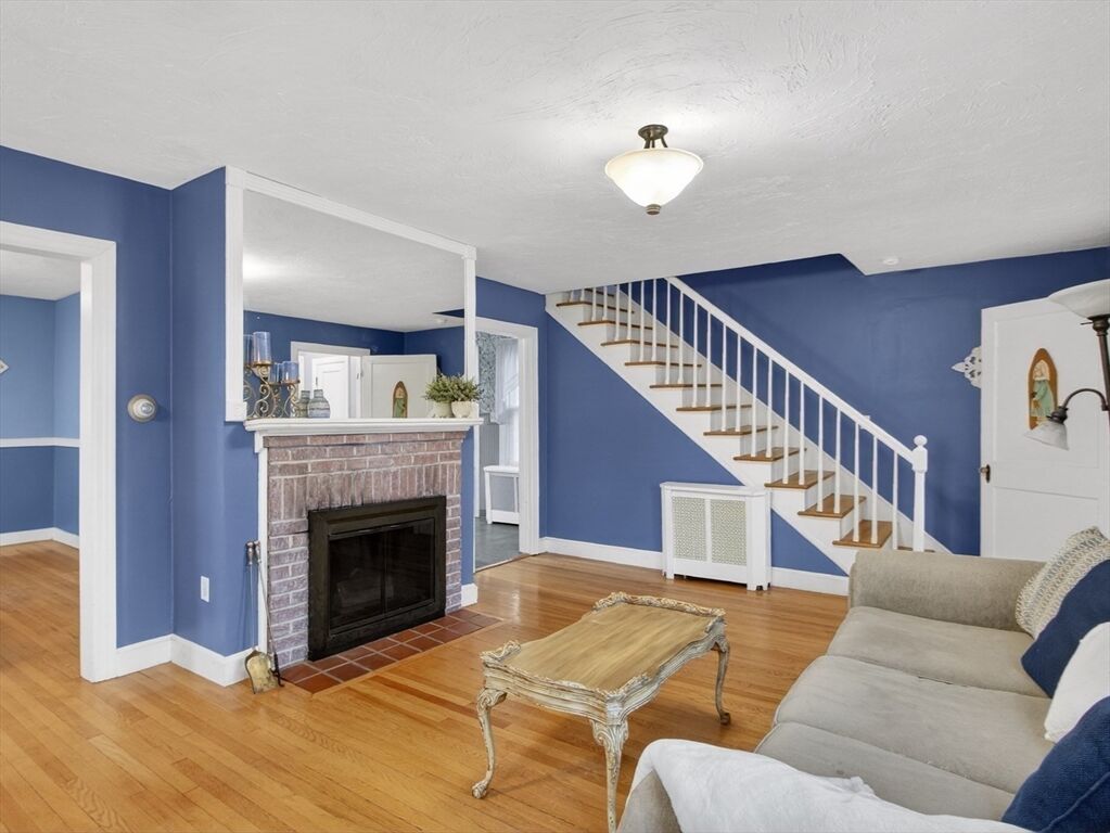 Property Photo:  51 Brantwood Rd  MA 01602 