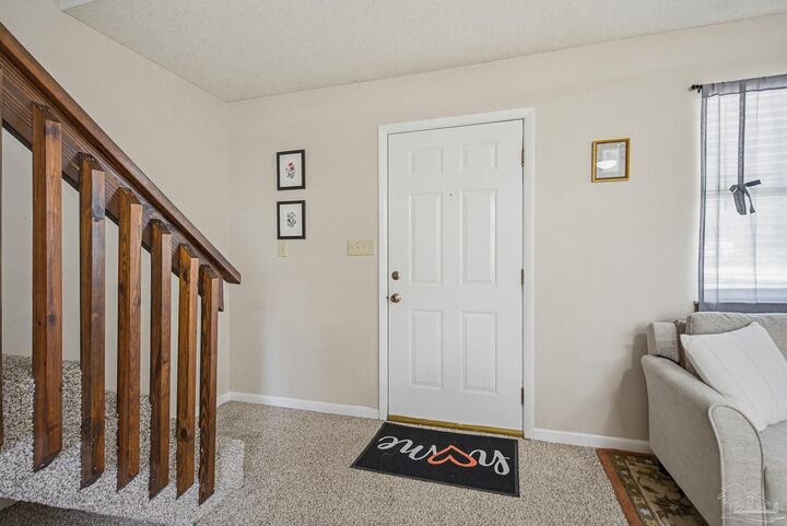 Property Photo: 3301 Brainerd St FL 32503