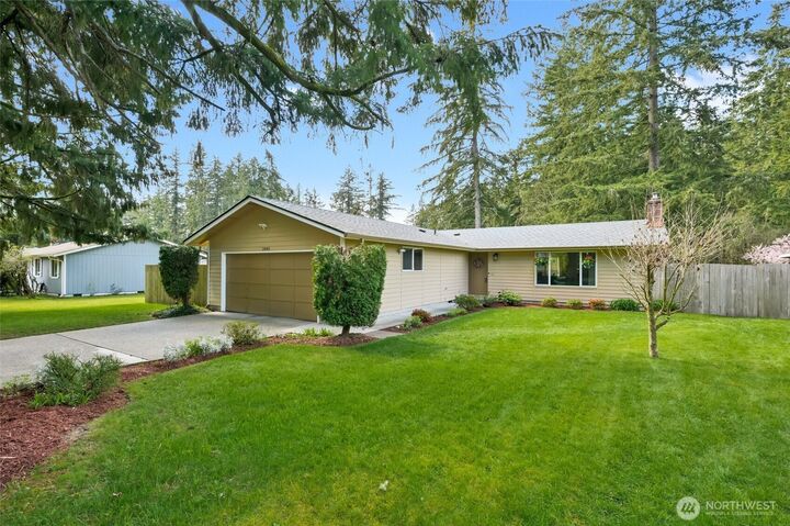 Property Photo:  3445  Eagle Drive NE  WA 98516 