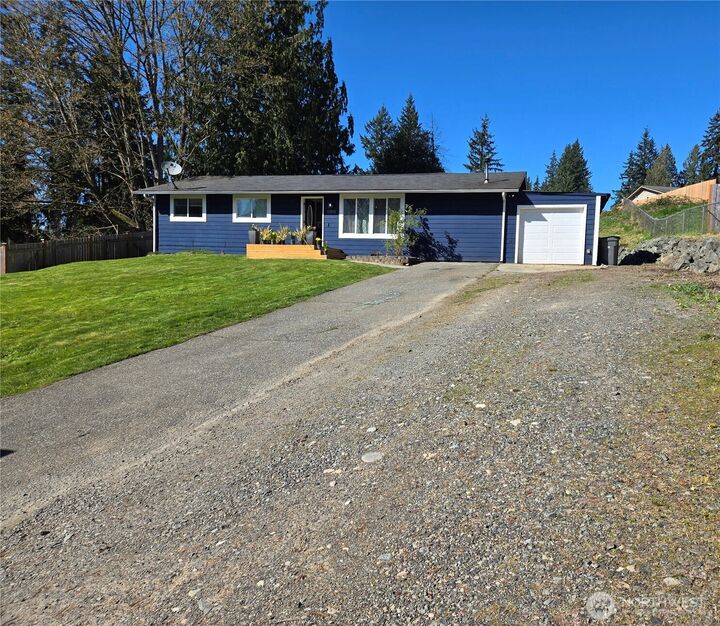 Property Photo: 10815 22nd Place SE WA 98258