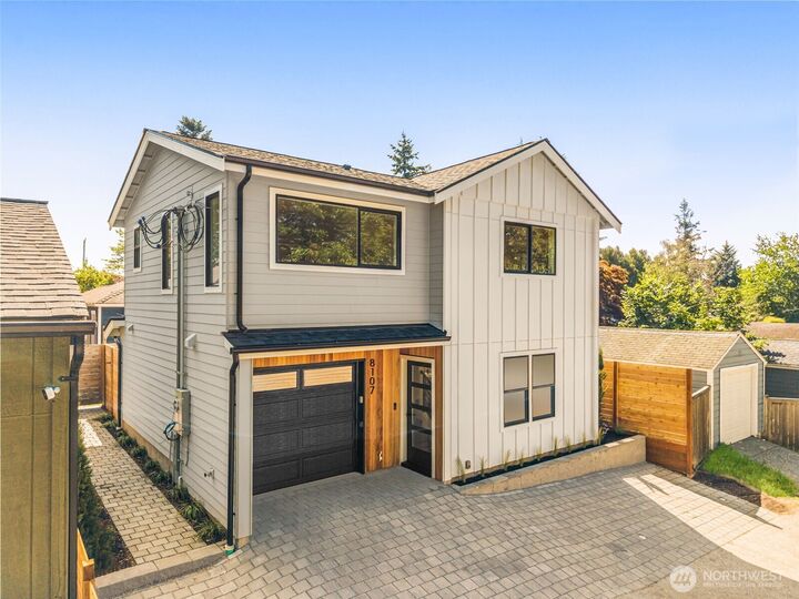Property Photo: 8109 34th Avenue SW B WA 98126