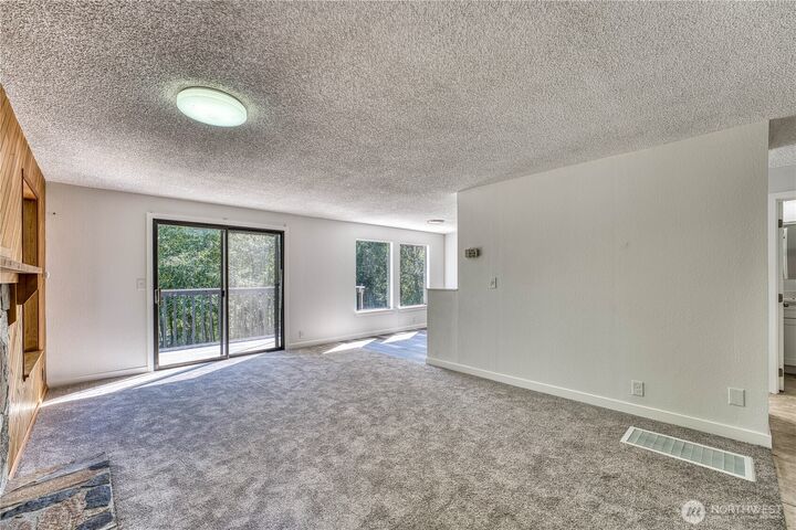 Property Photo:  4111  Wollochet Drive NW  WA 98335 