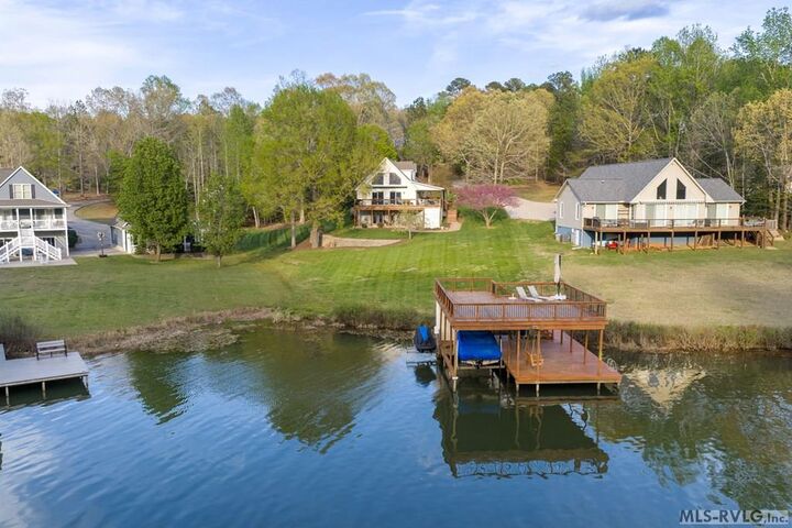 Property Photo:  272 Brandon Ct.  VA 23919 