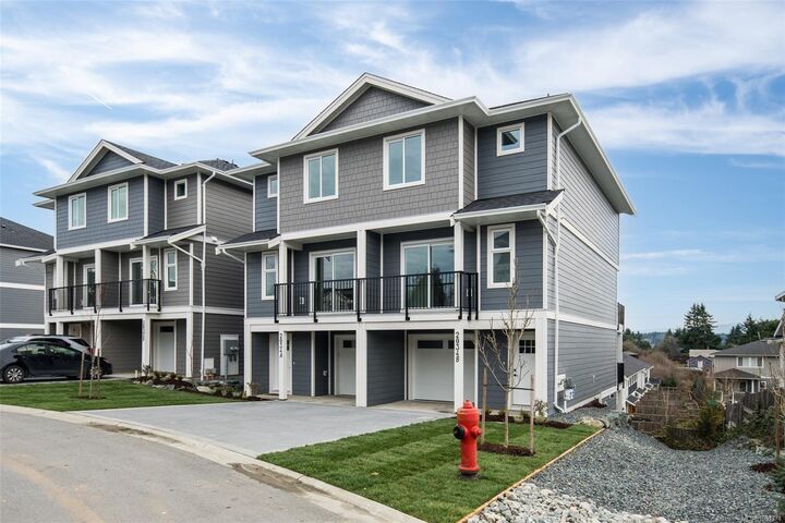 2032 Stone Hearth Lane #B — photo 1