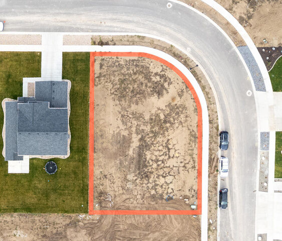 Property Photo:  732 E 2475 N 52  UT 84341 