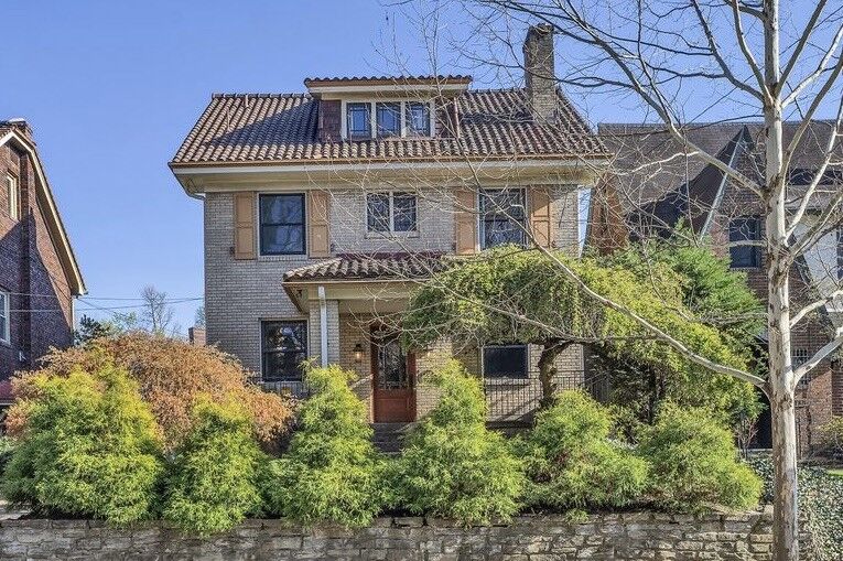 Property Photo:  4734 Bayard St  PA 15213 