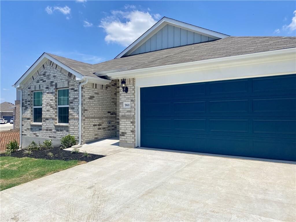 Property Photo: 7611 Pewter Luster Bend TX 78617