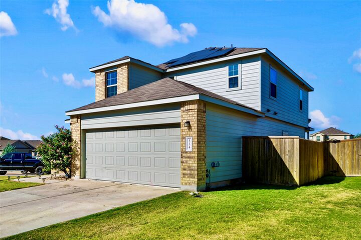 Property Photo: 524 Circle Way 12F TX 76537