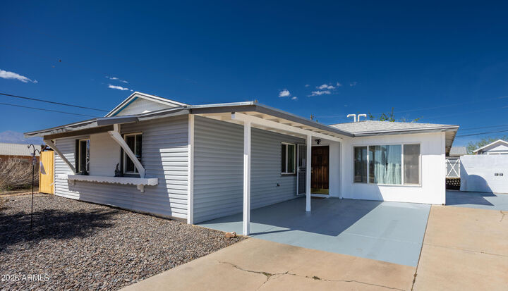 Property Photo:  626 Calle Del Sud --  AZ 85635 