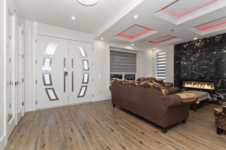 Property Photo:  2357 Alder Street  BC V2T 2N6 