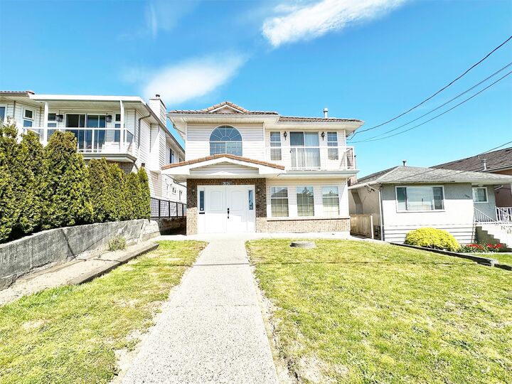 7674 Hilda Street — photo 1
