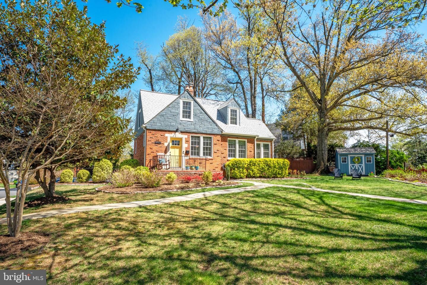 Property Photo:  5943 Washington Boulevard  VA 22205 