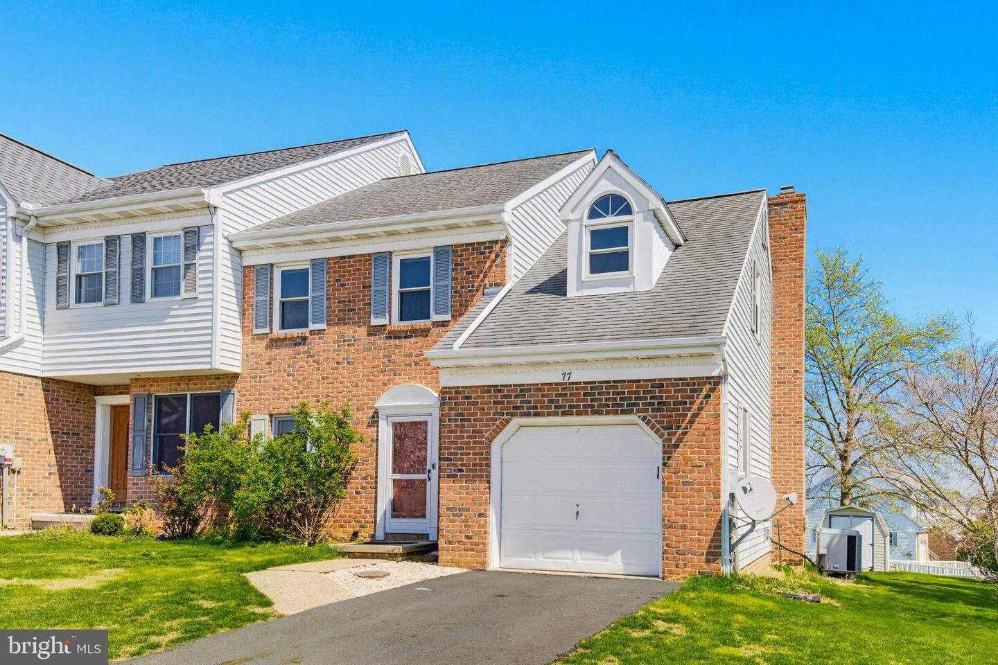 Property Photo:  77 Rockford Road  PA 17554 