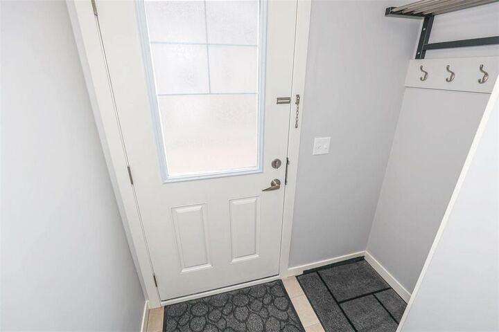 Property Photo:  25 Tim Sale Drive  MB R3Y 0P7 