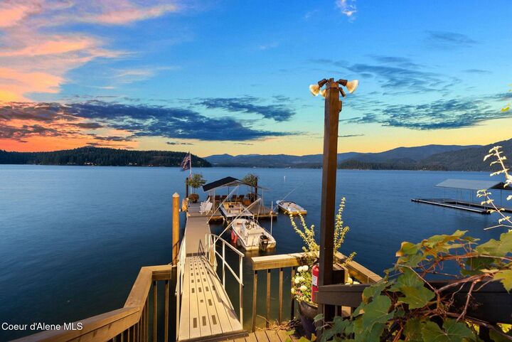 Property Photo:  5357 E Hayden Lake Rd  ID 83835 
