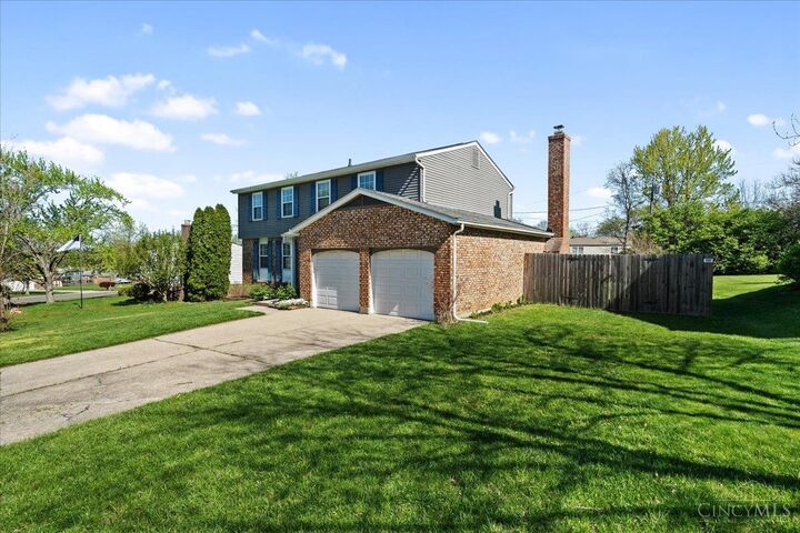 Property Photo: 2746 Saturn Drive OH 45014