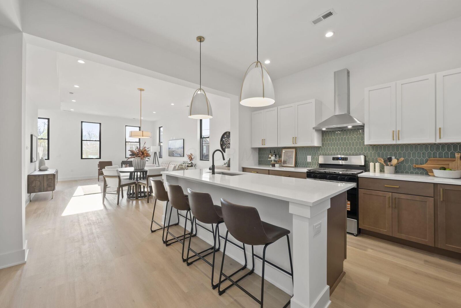 Property Photo: 191 S Ohio Avenue OH 43205