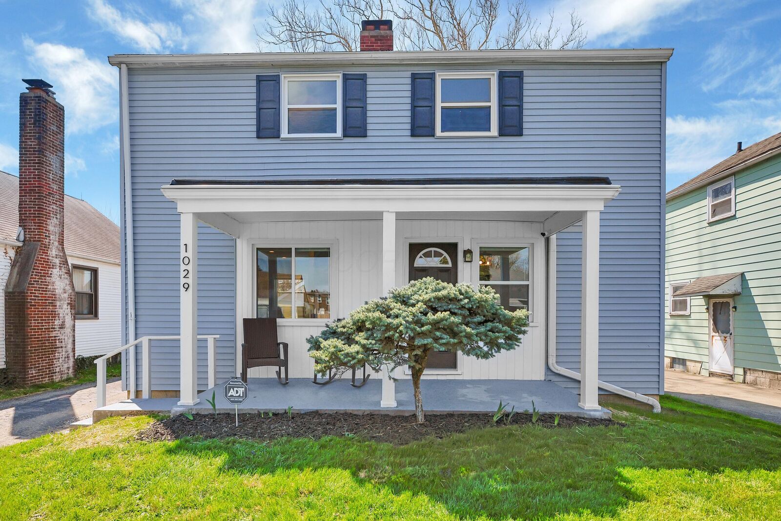 Property Photo: 1029 E 19th Avenue OH 43211