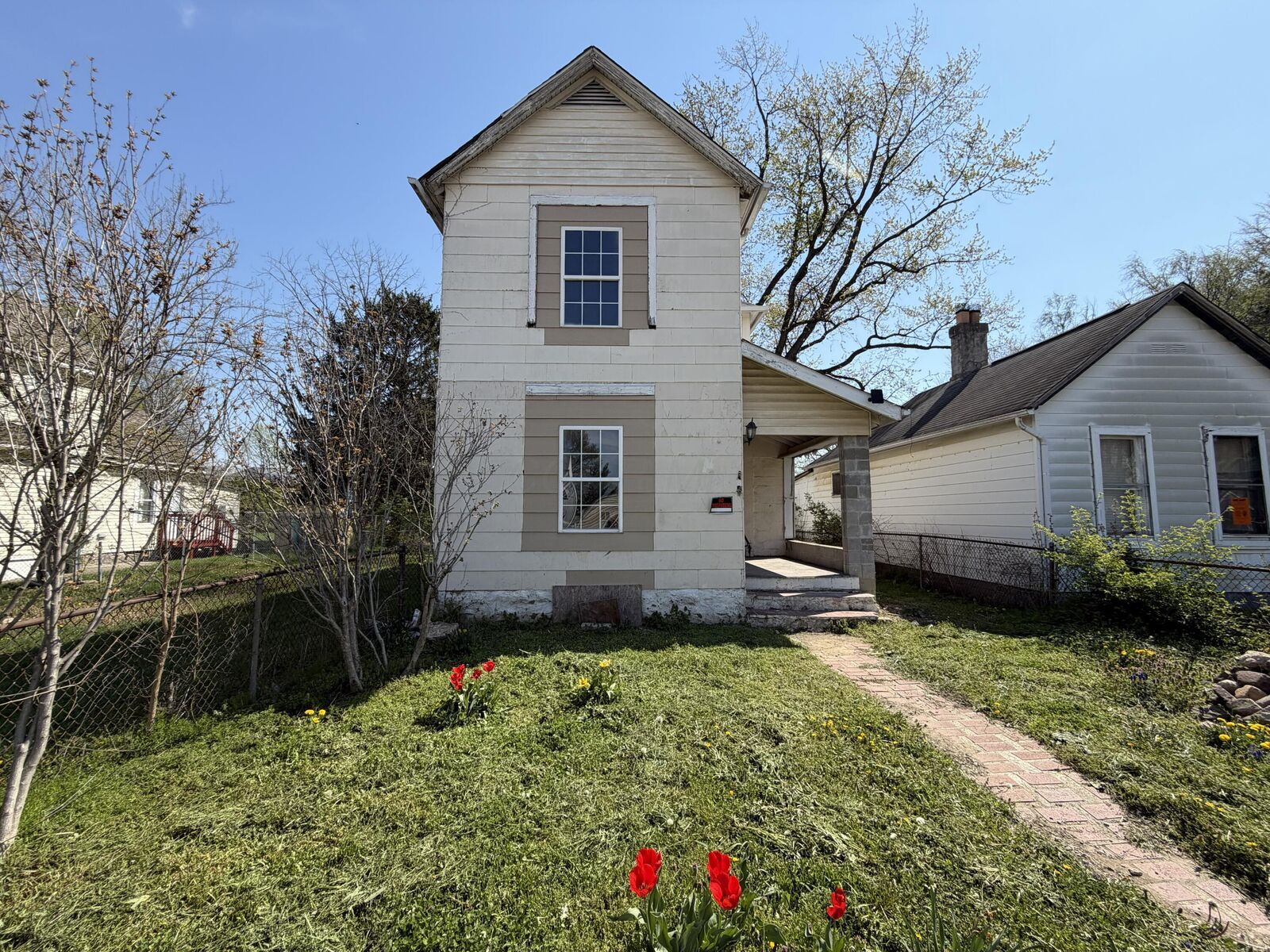 Property Photo:  148 N Princeton Avenue  OH 43222 