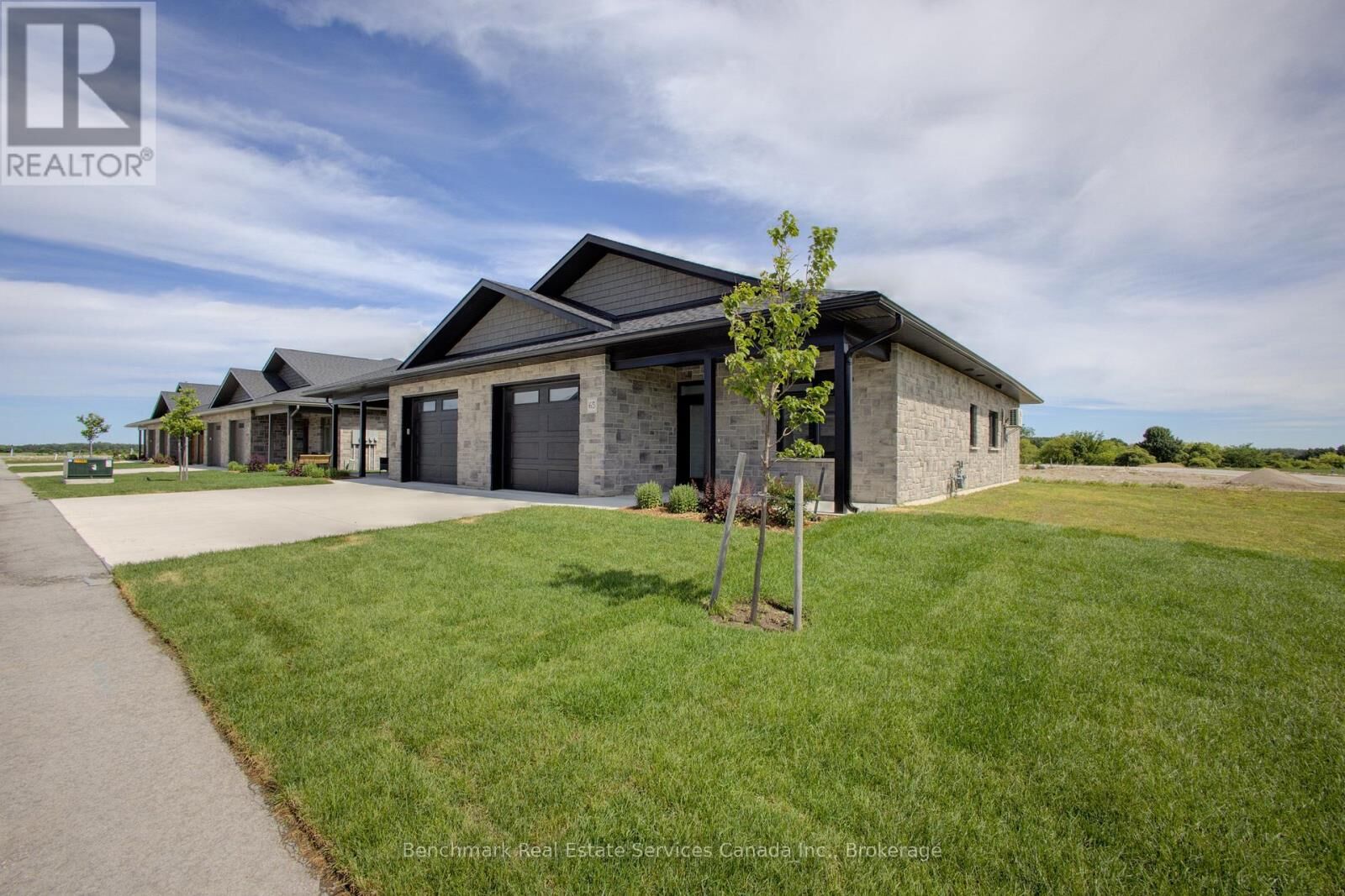 Property Photo: 65 Cavalier Crescent ON N0G 2R0