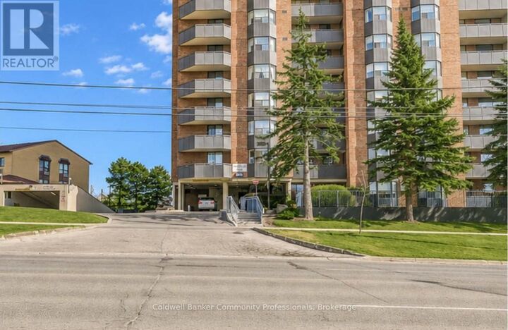 Photo de la propriété: 3845 Lake Shore Boulevard West 804 ON M8W 4Y3