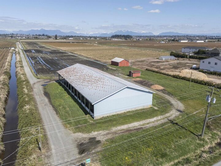 Property Photo:  16429 40 Avenue  BC V3Z 1E5 