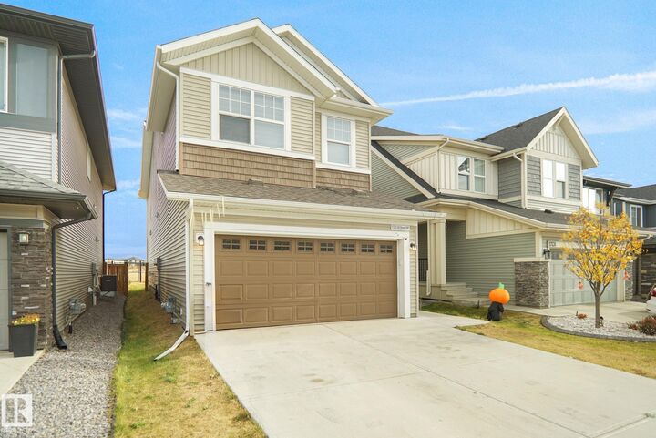 Property Photo: 17203 64 Street NW AB T5Y 3T6