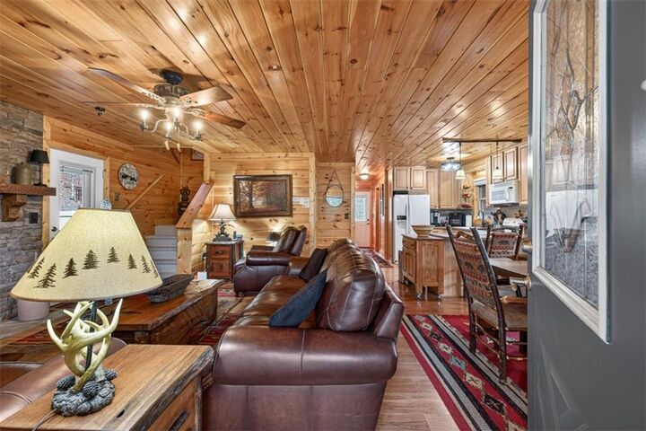 Property Photo:  88 Crest Road  GA 30512 