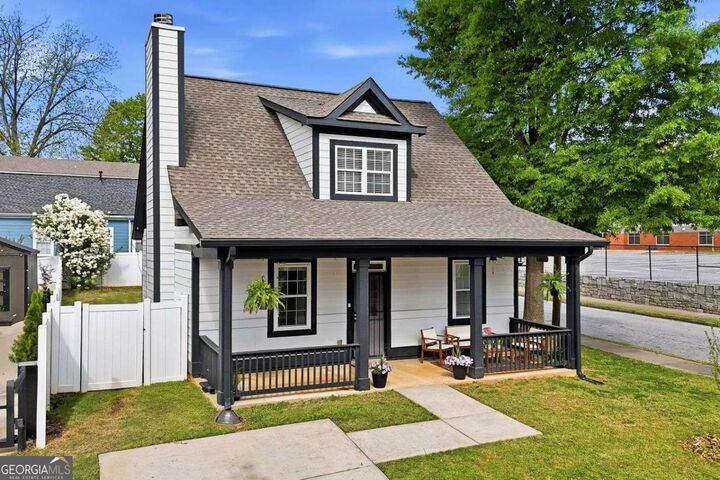 Property Photo:  520 Mary Street SW  GA 30310 