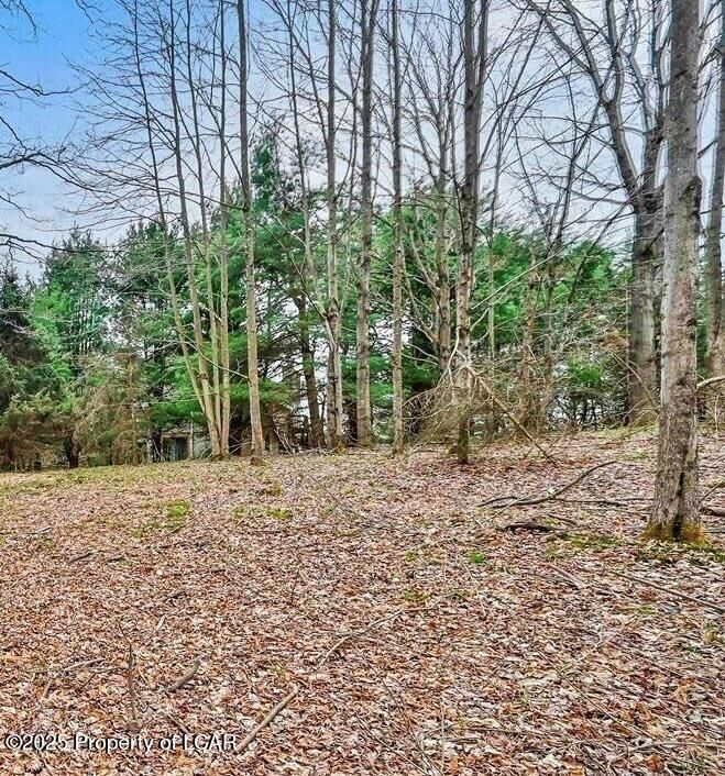 Property Photo: 838 Wildwood Terrace PA 18427