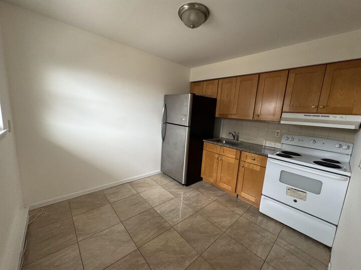 Property Photo:  81 70th St 19  NJ 07093 