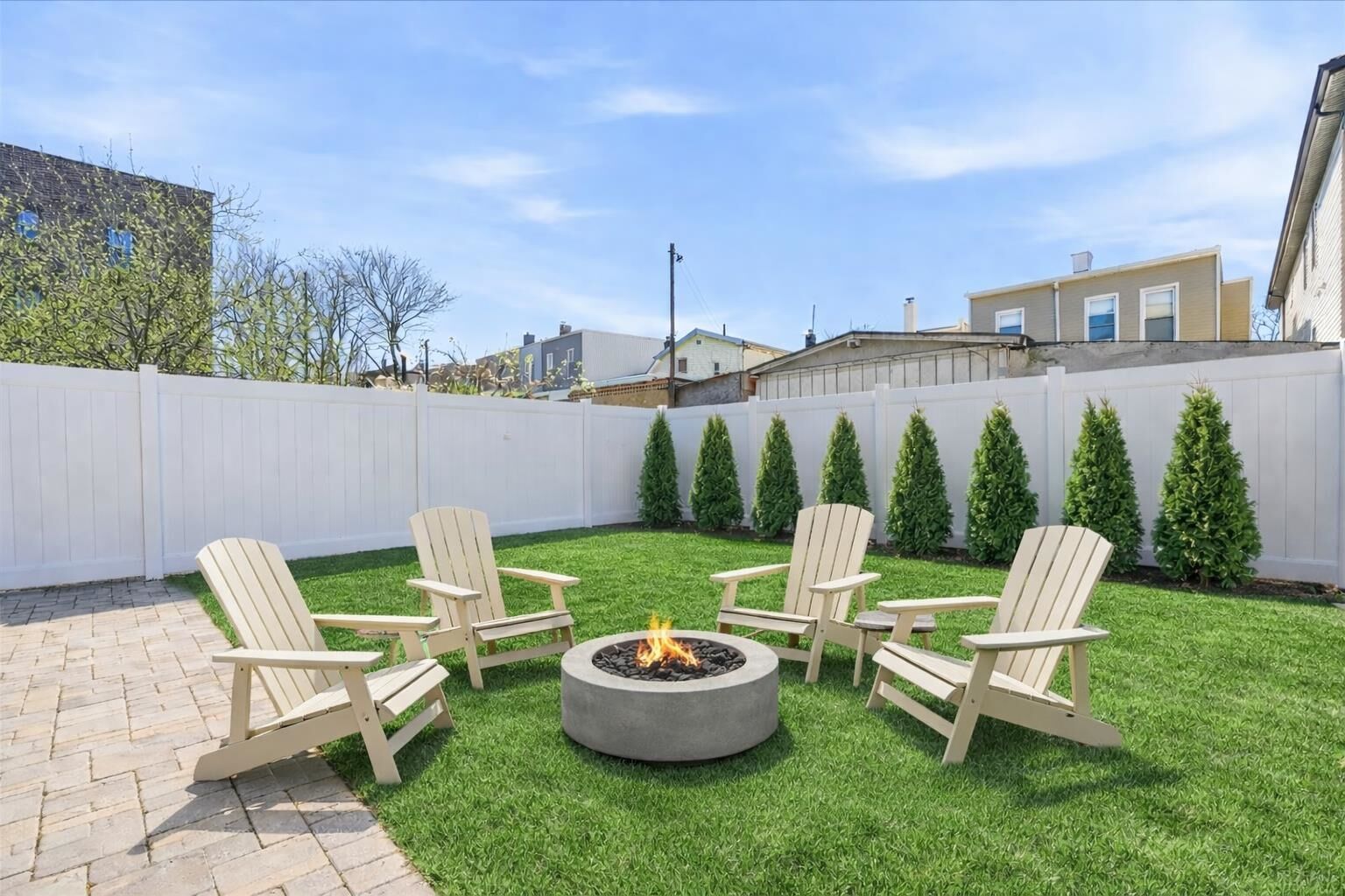 Property Photo:  81 Lexington Ave 1  NJ 07304 