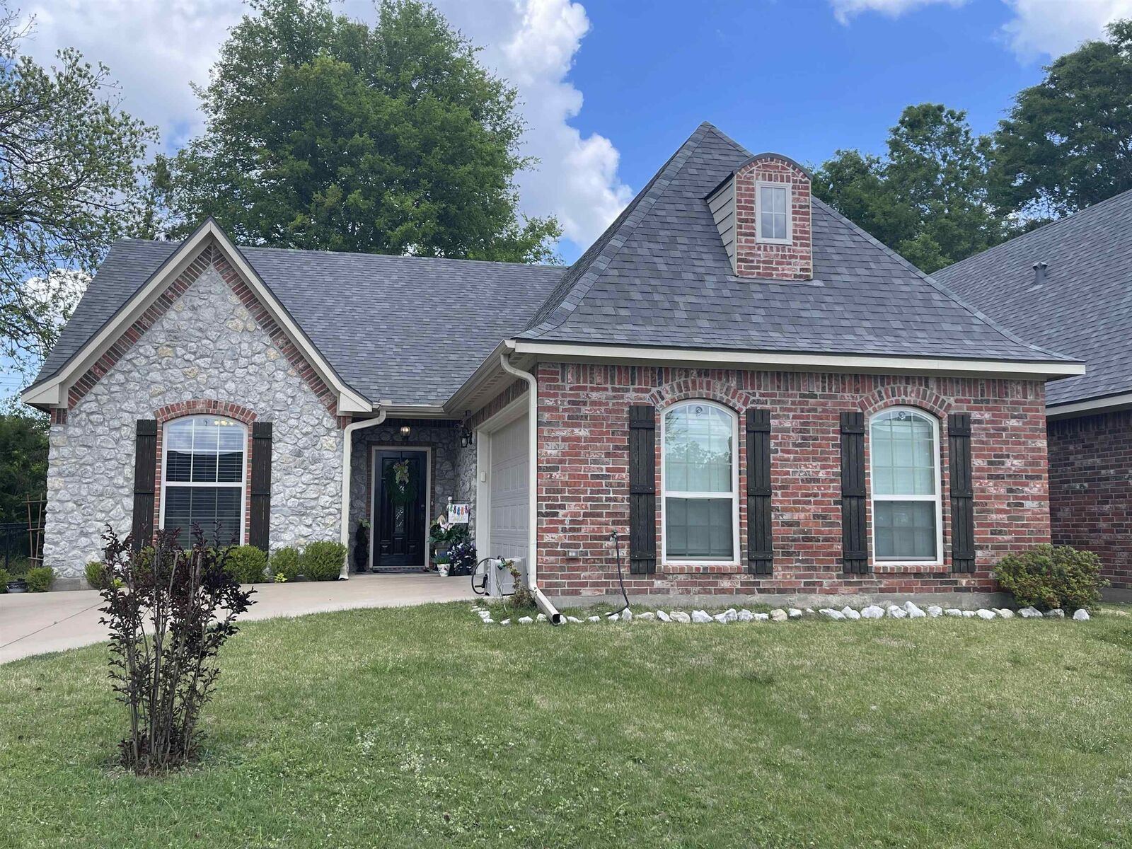 Property Photo:  1220 Cobblestone Ct  TX 75633 