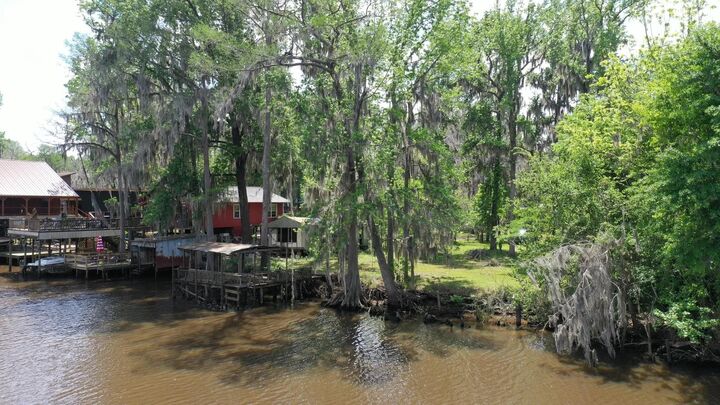 Property Photo: 435/441 Cypress Village Rd TX 75661