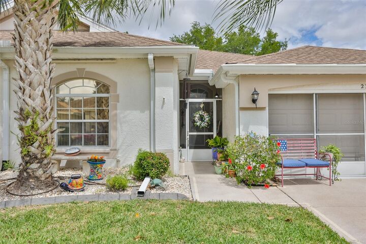 Property Photo:  2305 Olive Branch Drive  FL 33573 
