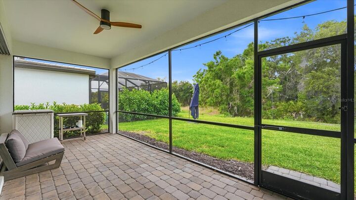 Property Photo: 16313 Hidden Oak Loop FL 34211