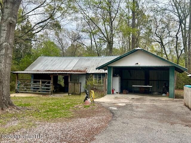 Property Photo: 13200 Curtis Street MS 39503