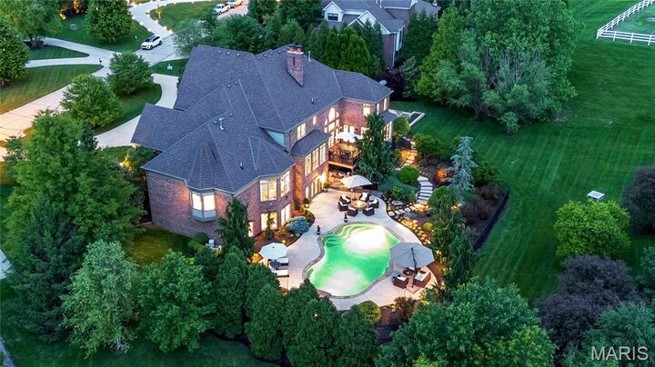 Property Photo:  1215 Devonworth Drive  MO 63017 