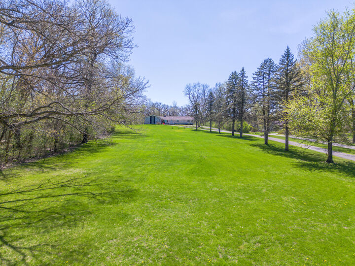 Property Photo:  5041 Creek Haven Rd  WI 53527 