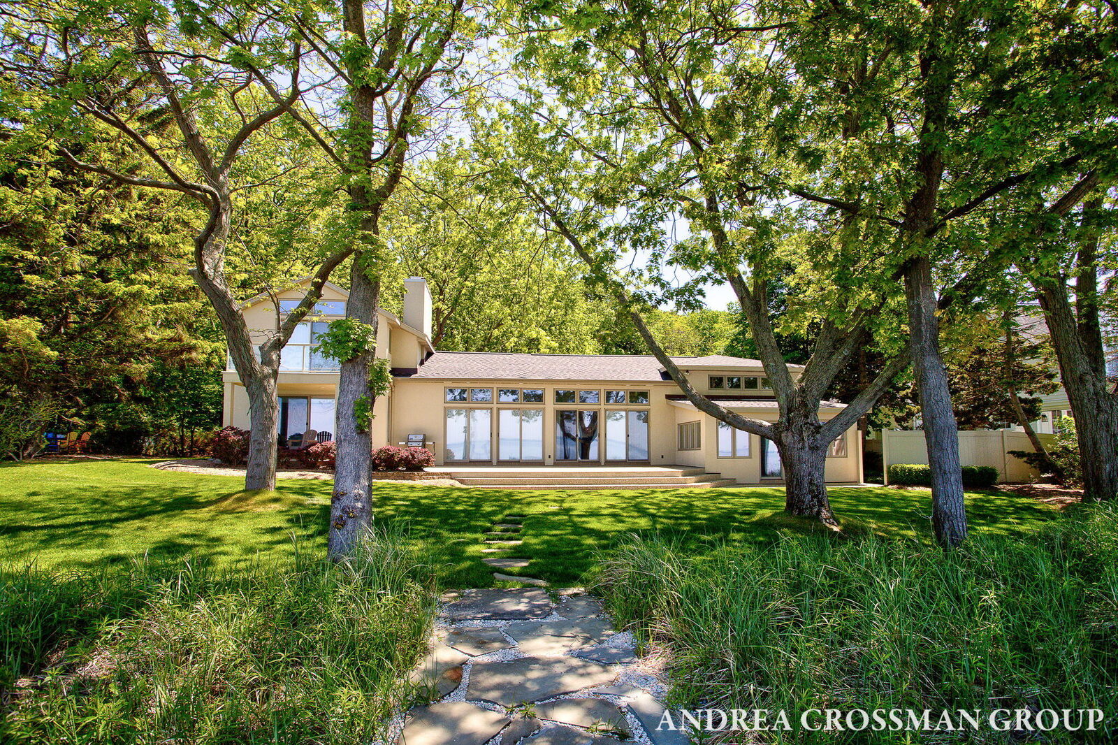 Property Photo:  6129 Lakeshore Avenue  MI 49460 