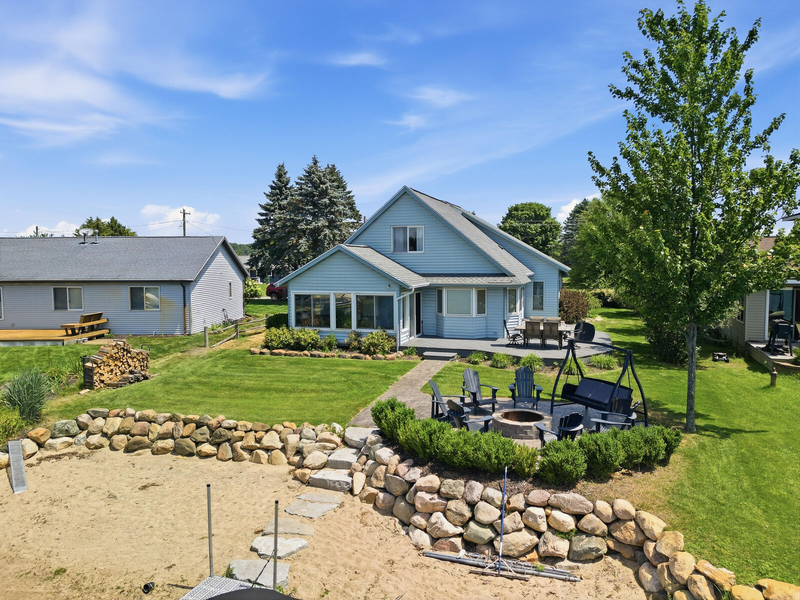 Property Photo: 7201 Holiday Drive MI 49346
