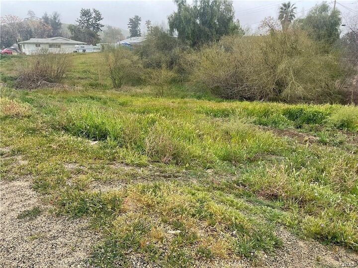 Property Photo:  1 San Jacinto Road  CA 92587 