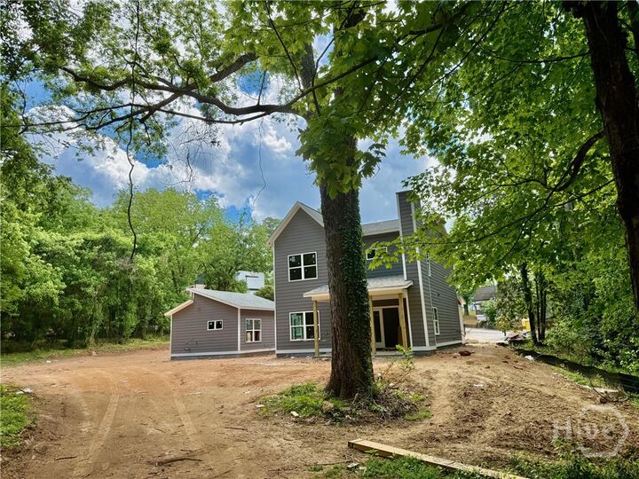 Property Photo:  1447 E Broad  GA 30601 