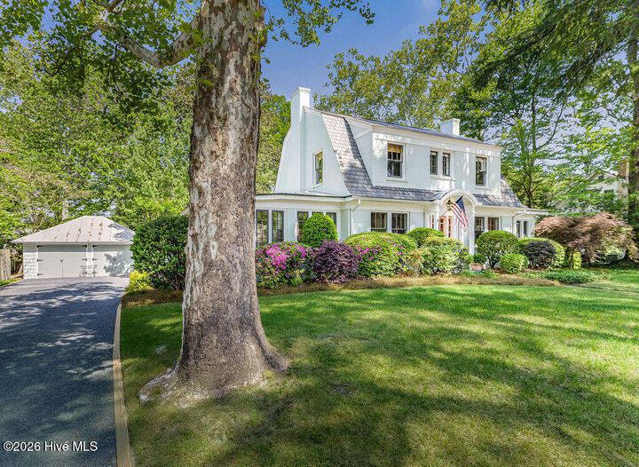 Property Photo:  260 S Ashe Street  NC 28387 